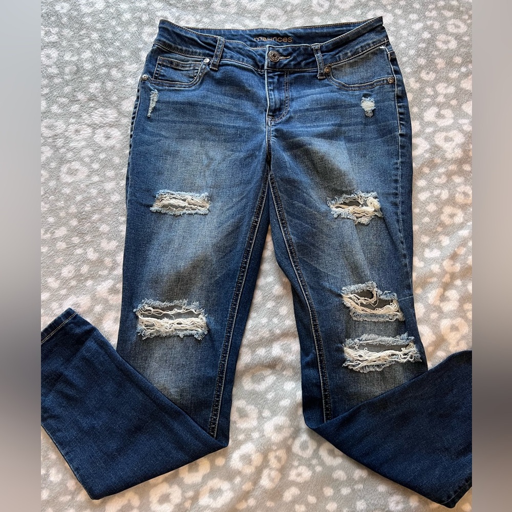 Maurice’s Distressed Women’s Skinny Jeans/Size Small